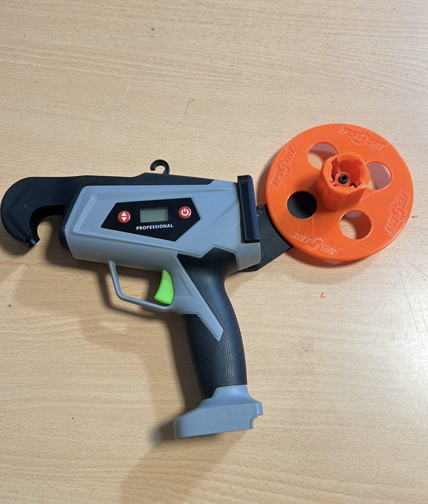 Atadora Viña Attacher V2 – Exclusiva con Soporte para Rollos de 200m - Imagen 2